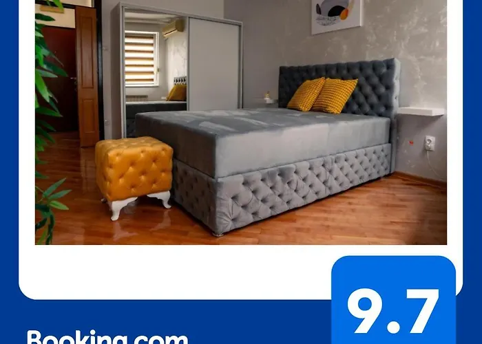 Valia Apartments